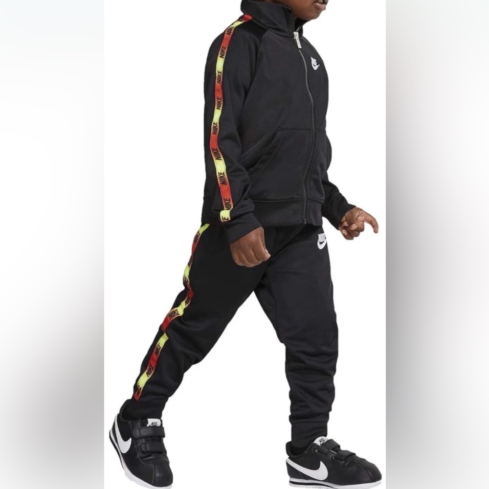 Nike 2 Piece Full Zip Tracksuit Black Boys Sz 3T 76F278-023